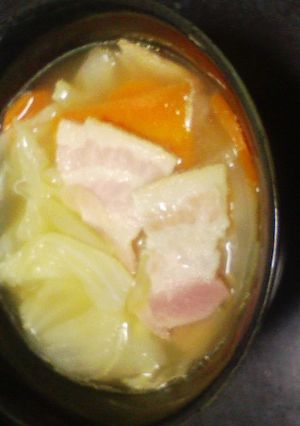 野菜いっぱいのコンソメスープ-レシピのメイン写真