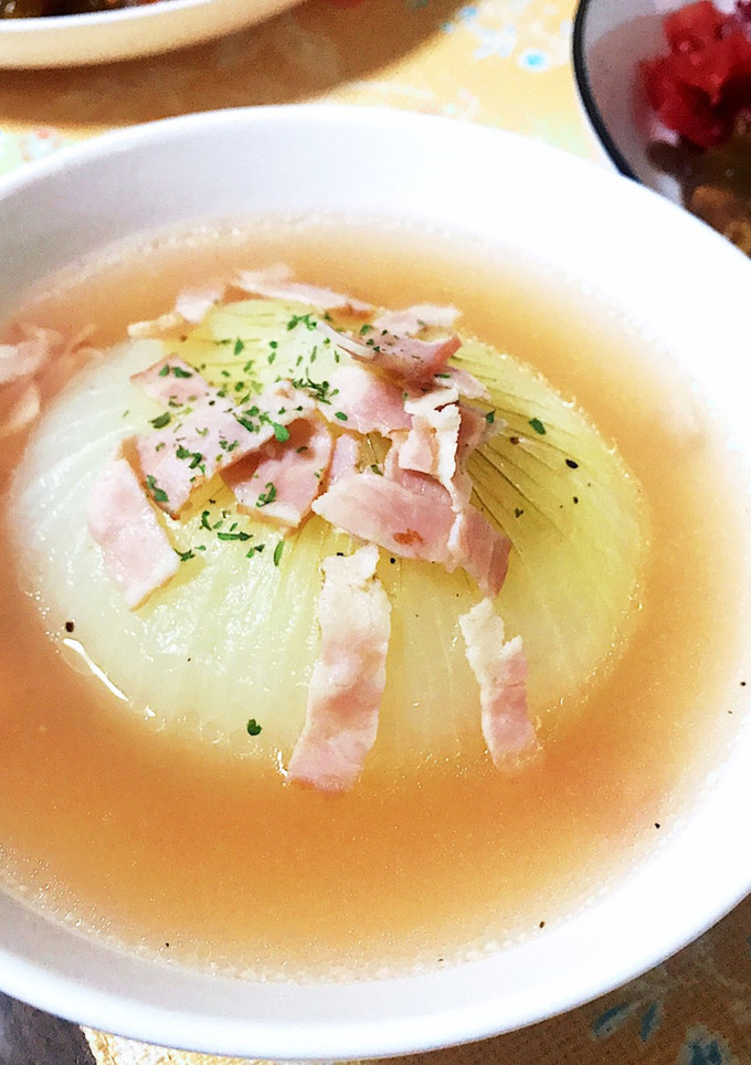 新玉ねぎの丸ごとスープ-レシピのメイン写真