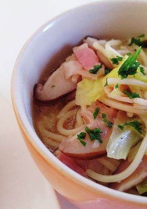 きのこと春キャベツのスープパスタ-レシピのメイン写真