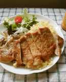 エバラ黄金の味で、ポークソテープレート♪