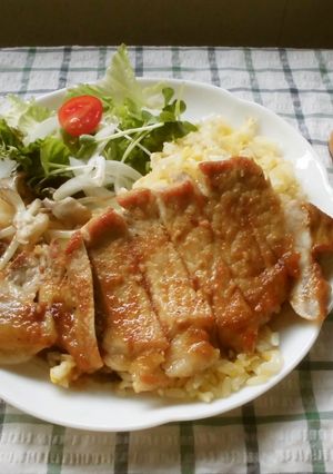 エバラ黄金の味で、ポークソテープレート♪-レシピのメイン写真