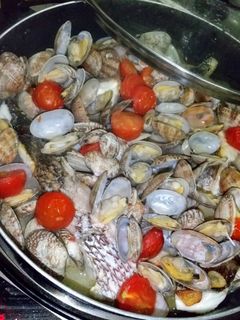 〆はパスタで!鯛とアサリでアクアパッツァ-レシピのメイン写真