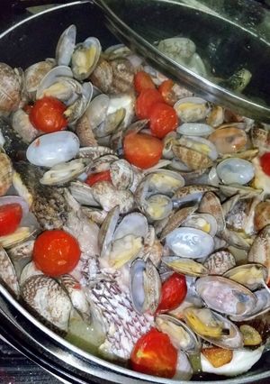 〆はパスタで！鯛とアサリでアクアパッツァ-レシピのメイン写真