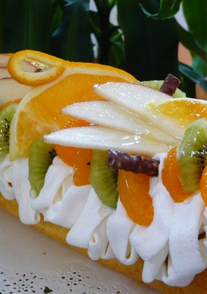 フルーツたっぷりロールケーキ!30分で!-レシピのメイン写真