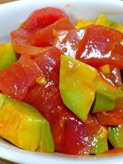 アボカドとマグロの韓国風ユッケ☆-レシピのメイン写真