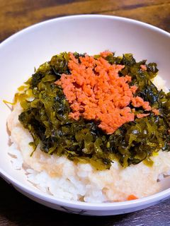 手抜きメシ♡ピリ辛高菜のとろろ丼♡-レシピのメイン写真
