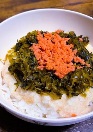 手抜きメシ♡ピリ辛高菜のとろろ丼♡-レシピのメイン写真