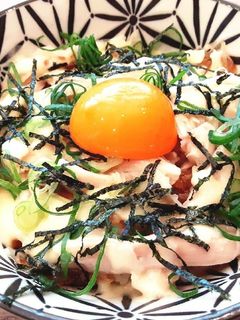 簡単♡サラダチキンとチーズの丼-レシピのメイン写真