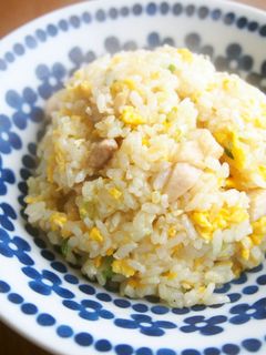 鶏もも肉でチャーハン!簡単ジューシー♡-レシピのメイン写真