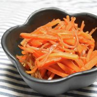 基本からアレンジまで！思わずつくりたくなる「にんじん イカ いか人参