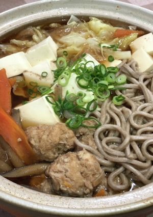 ☆シメはお蕎麦で！鶏つみれのごぼう鍋♪-レシピのメイン写真