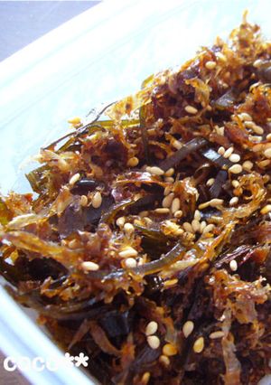 おにぎりの具にも☆削り節と昆布の佃煮-レシピのメイン写真