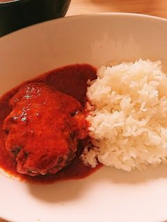トマト煮込みハンバーグ-レシピのメイン写真