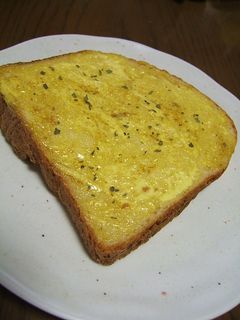 カレーマヨトースト♪バジル風味♪-レシピのメイン写真