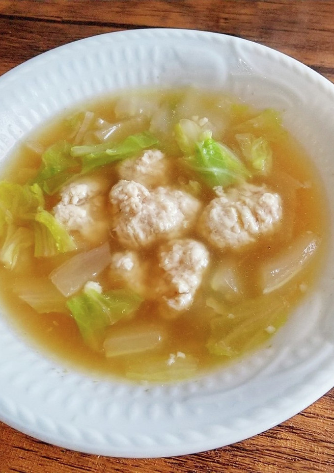 我が家の定番☆白菜と鶏肉団子のスープ♪-レシピのメイン写真