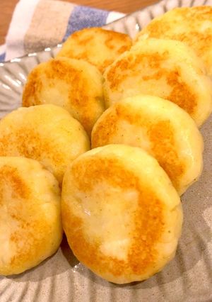 カレーチーズじゃがいも餅-レシピのメイン写真