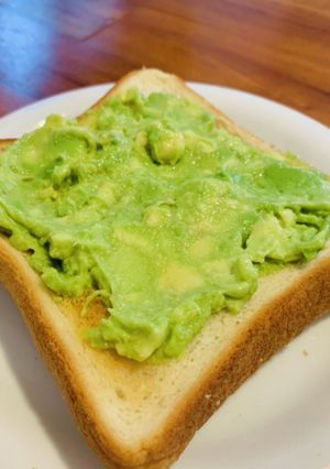 マヨなしアボカドトースト-レシピのメイン写真