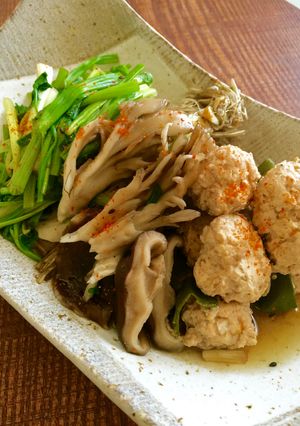 せりとまいたけの鶏団子♩-レシピのメイン写真