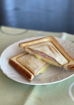 簡単♡ハムチーズソーセージのホットサンド-レシピのメイン写真