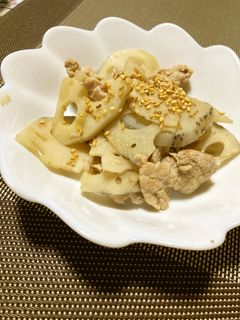 ご飯がすすむ♡ 豚肉とれんこんの生姜炒め-レシピのメイン写真