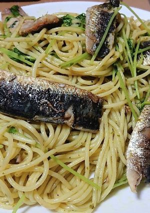 鯵と豆苗のバジルソースパスタ-レシピのメイン写真