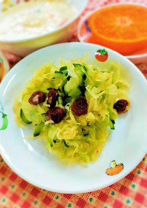 キャベツきゅうりのレーズン入りサラダ♪-レシピのメイン写真