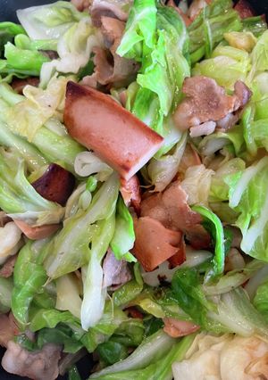 春キャベツの魚肉ソーセージ&バラ肉炒め-レシピのメイン写真