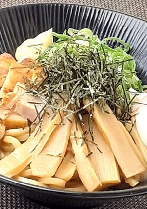 簡単 濃厚魚介スープ がっつりまぜそば-レシピのメイン写真