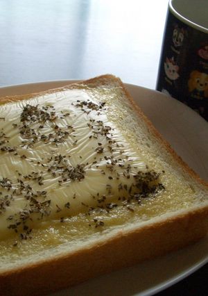 マヨチーバジルトースト-レシピのメイン写真
