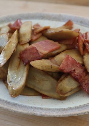 ごぼうとベーコンのレモンバター醤油炒め-レシピのメイン写真