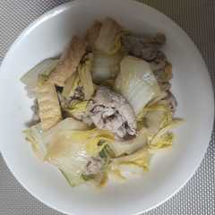 รูปของ 豚肉と白菜のポン酢炒め