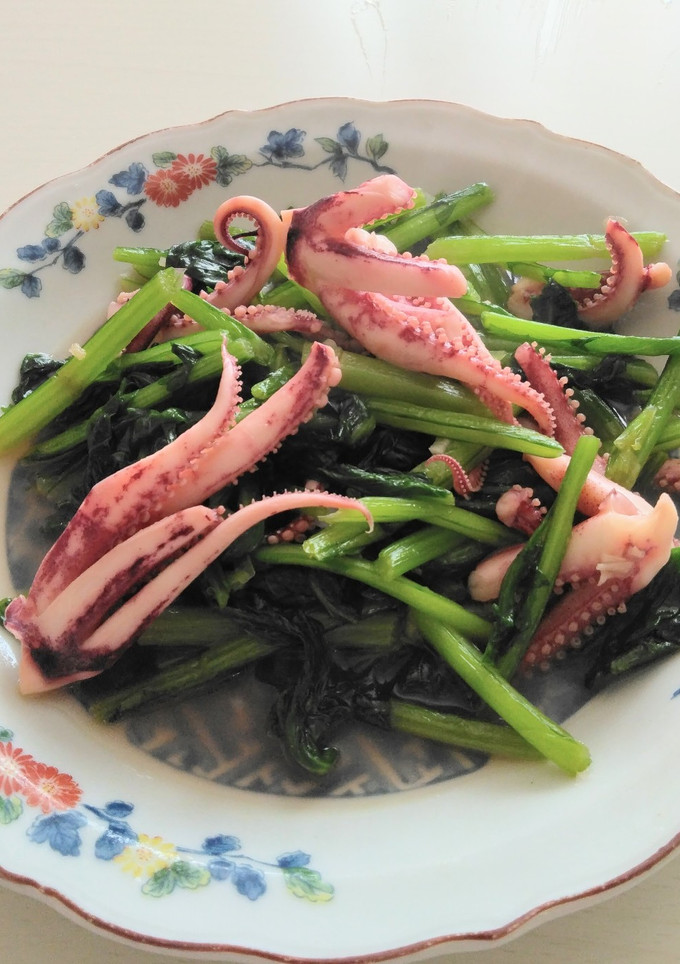 かぶの葉とイカの炒め物-レシピのメイン写真
