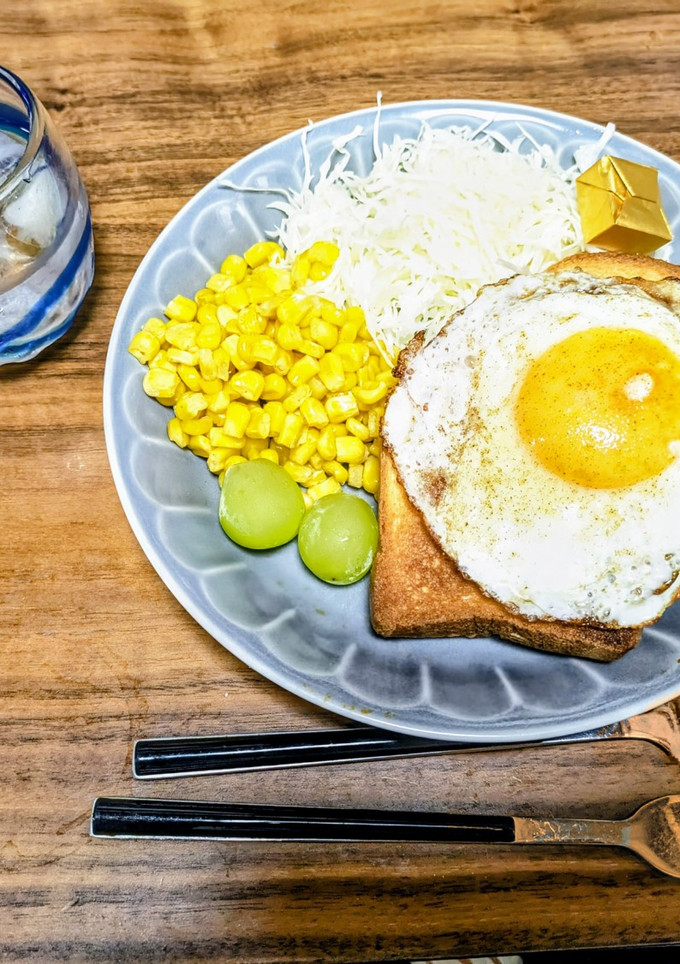 ちょっとした簡単な朝食を(*´∀｀*)-レシピのメイン写真