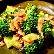 桜エビとブロッコリーの玉ねぎ麹炒め