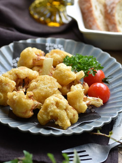 カリフラワーのカレーチーズ天ぷら☆-レシピのメイン写真