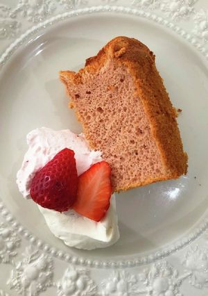 苺のシフォンケーキ♪-レシピのメイン写真