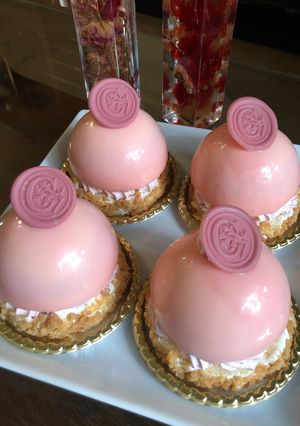 ストロベリームースドームケーキ-レシピのメイン写真