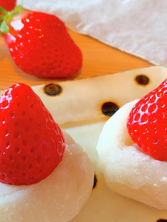 お家で簡単!切り餅でできる♪いちご大福-レシピのメイン写真