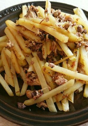 じゃがいもとサバ水煮缶の醤油炒め-レシピのメイン写真