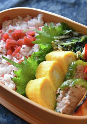 桜と梅の混ぜご飯-レシピのメイン写真
