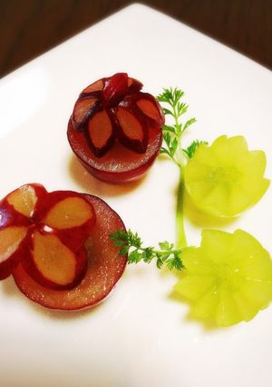 まるごとぶどうの飾り切り♡-レシピのメイン写真
