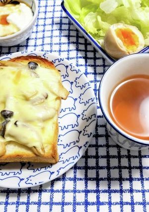 朝！きのこ惣菜deマヨチーズトースト-レシピのメイン写真
