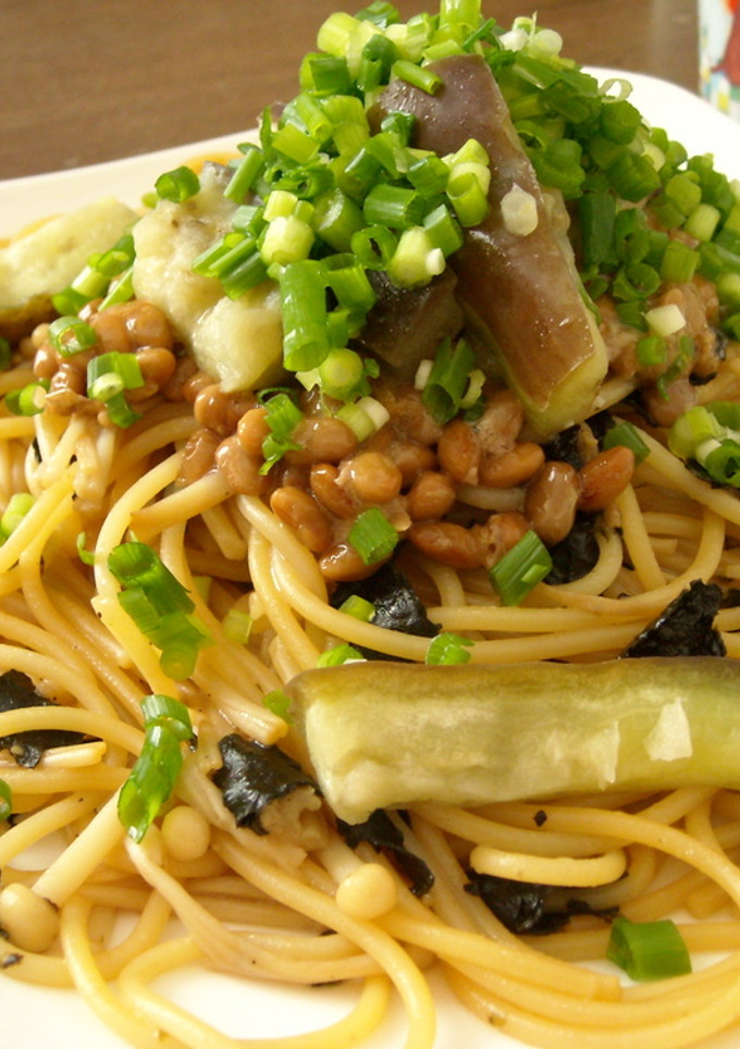 海苔風味☆納豆と秋茄子の和風パスタ-レシピのメイン写真