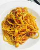 ブナピーとオリーブのトマトパスタ