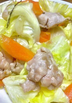 俺流！春キャベツと春ニンジンの鶏肉炒め-レシピのメイン写真