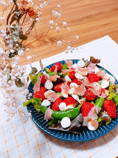 春サラダ~いちご~-レシピのメイン写真