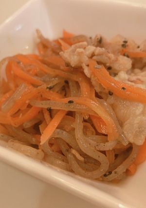 春にんじんの炒め煮-レシピのメイン写真