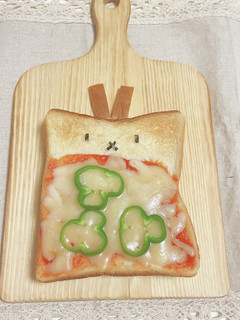 食パンアレンジ!ミッフィートースト-レシピのメイン写真