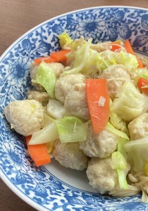 春キャベツと肉団子の香味ペースト炒め-レシピのメイン写真