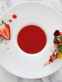 おうちフレンチ いちごのスープ仕立て-レシピのメイン写真